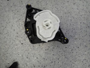 KIA RIO III 11-14 NASTAWNIK REGULATOR SILNICZEK KLAPEK NAGRZEWNICY 6/10 MINIATURA