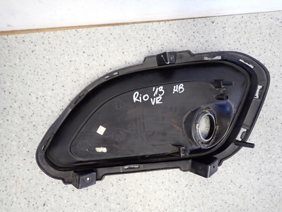 KIA RIO III 11-14 ZAŚLEPKA HALOGENU PRZEDNIA PRAWA KRATKA 4/6