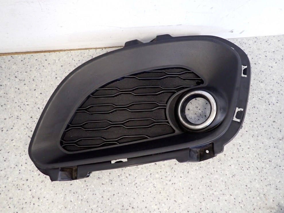 KIA RIO III 11-14 ZAŚLEPKA HALOGENU PRZEDNIA LEWA KRATKA 2/8