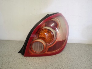 NISSAN ALMERA N16 HB 03-06 LAMPA TYLNA PRAWA TYŁ