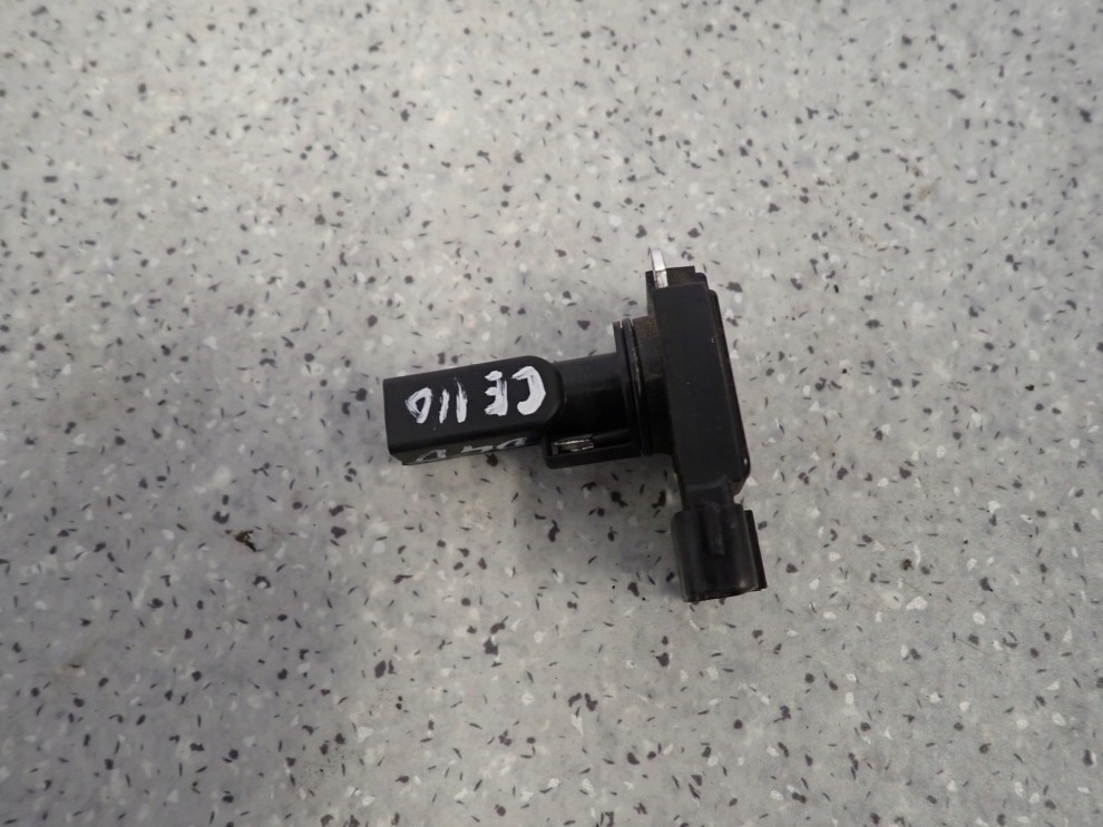 TOYOTA COROLLA E11 2.0 D4D 97-01 PRZEPŁYWOMIERZ POWIETRZA 3/6