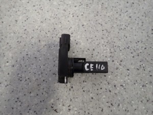 TOYOTA COROLLA E11 2.0 D4D 97-01 PRZEPŁYWOMIERZ POWIETRZA 1/6 MINIATURA