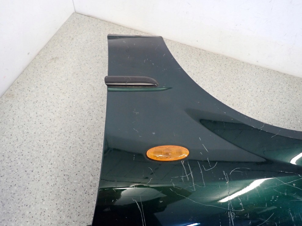 MAZDA 323 BJ F 98-00 BŁOTNIK PRZEDNI LEWY 8/10