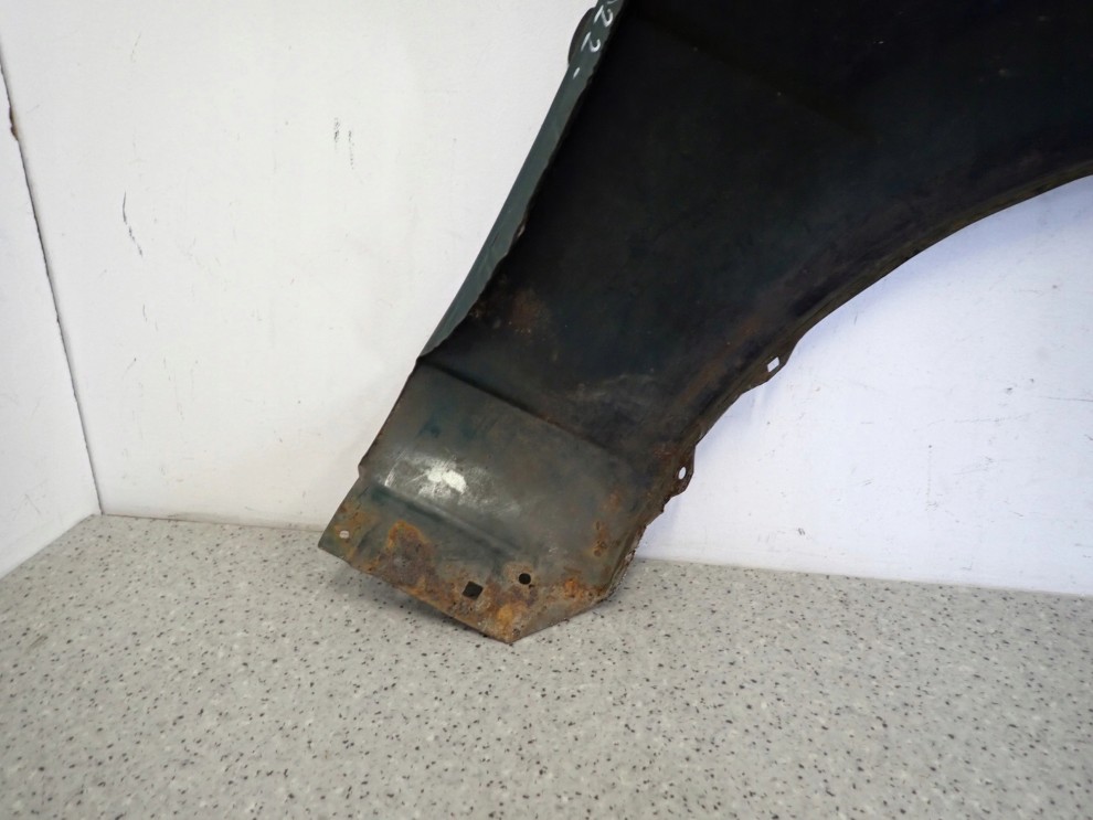 MAZDA 323 BJ F 98-00 BŁOTNIK PRZEDNI LEWY 10/10