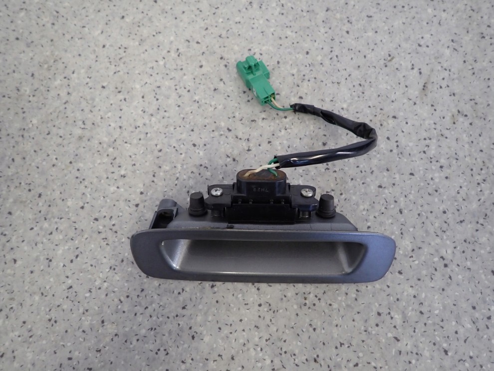 SUZUKI SWIFT MK6 04- KLAMKA TYLNEJ KLAPY SWITCH 5/6