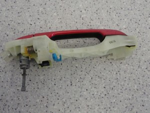 KIA RIO III HB 11-14 KLAMKA PRZEDNIA LEWA DRZWIOWA BEG 6/6 MINIATURA
