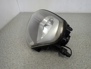 HYUNDAI TUCSON 04-10 REFLEKTOR LEWY LAMPA PRZEDNIA 5/8 MINIATURA