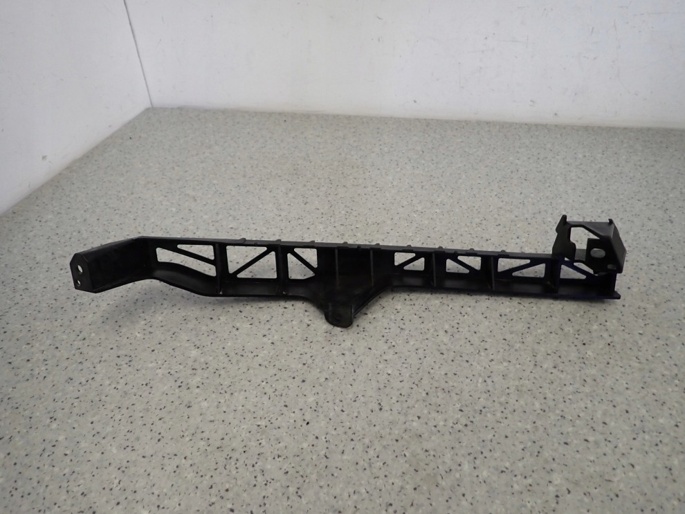 MAZDA 3 HB 03-08 LISTWA POD REFLEKTOR LAMPE PRZEDNIA LEWA 6/7