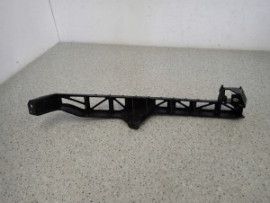 MAZDA 3 HB 03-08 LISTWA POD REFLEKTOR LAMPE PRZEDNIA LEWA 6/7 MINIATURA