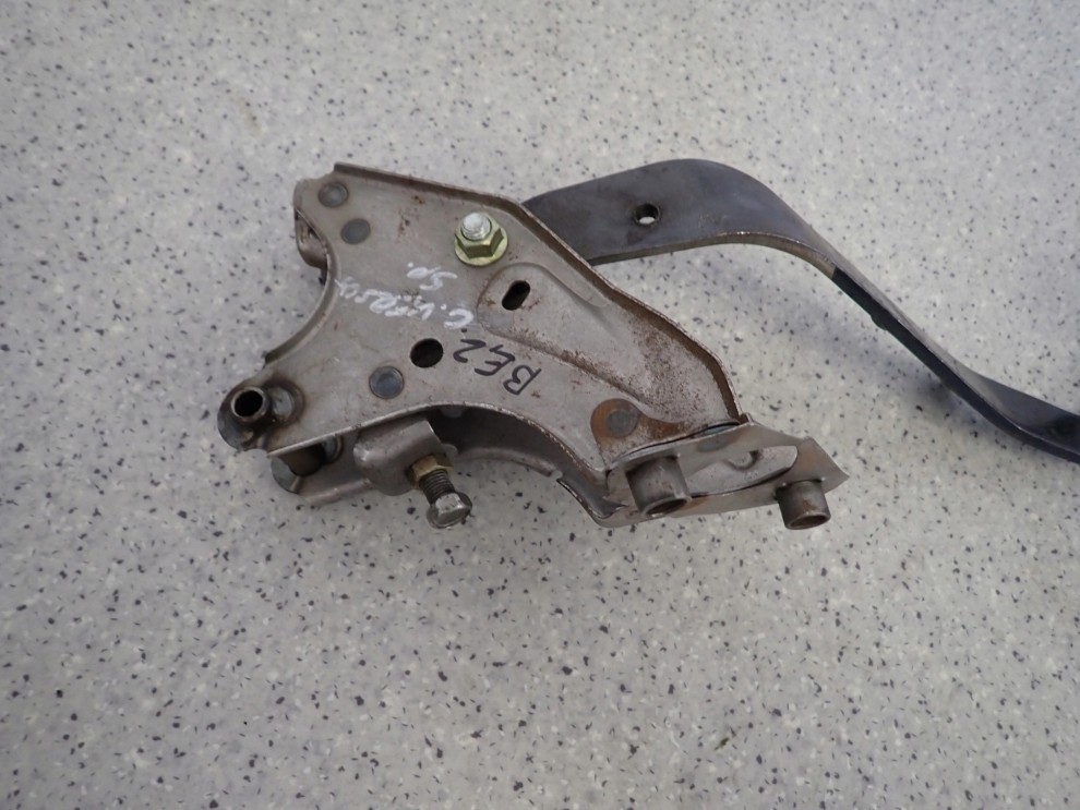 TOYOTA COROLLA VERSO BENZYNA 04- PEDAŁ SPRZĘGŁA 2/6