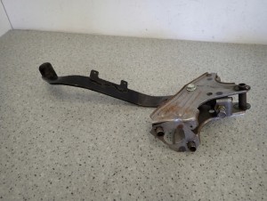 TOYOTA COROLLA VERSO BENZYNA 04- PEDAŁ SPRZĘGŁA 5/6 MINIATURA