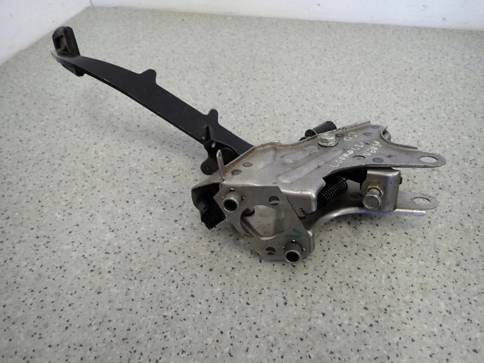 TOYOTA COROLLA VERSO BENZYNA 04- PEDAŁ SPRZĘGŁA 2/6