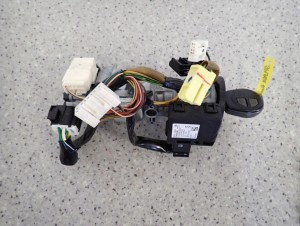 SUZUKI SPLASH 1.2i 08- ZESTAW STARTOWY KOMPUTER STACYJKA 3/7 MINIATURA