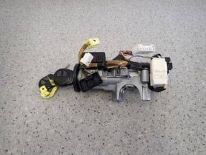 SUZUKI SPLASH 1.2i 08- ZESTAW STARTOWY KOMPUTER STACYJKA 4/7 MINIATURA