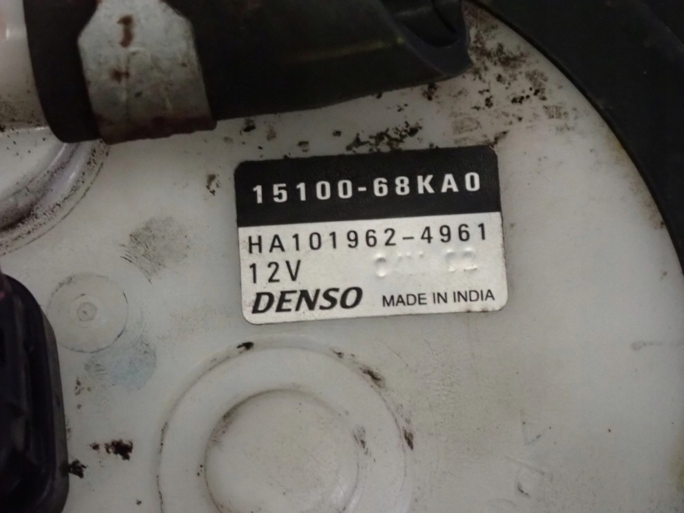 SUZUKI ALTO NISSAN PIXO 09-14 POMPA PALIWA W ZBIORNIK PŁYWAK 3/5