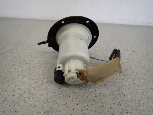 SUZUKI ALTO NISSAN PIXO 09-14 POMPA PALIWA W ZBIORNIK PŁYWAK 5/5 MINIATURA