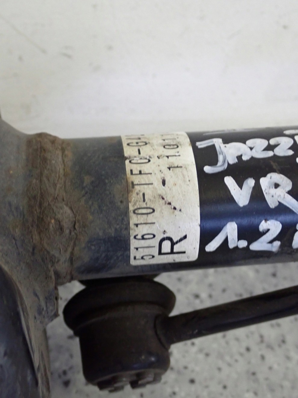 HONDA JAZZ III BENZYNA 08-14 AMORTYZATOR MCPHERSON PRZEDNI PRAWY 6/7