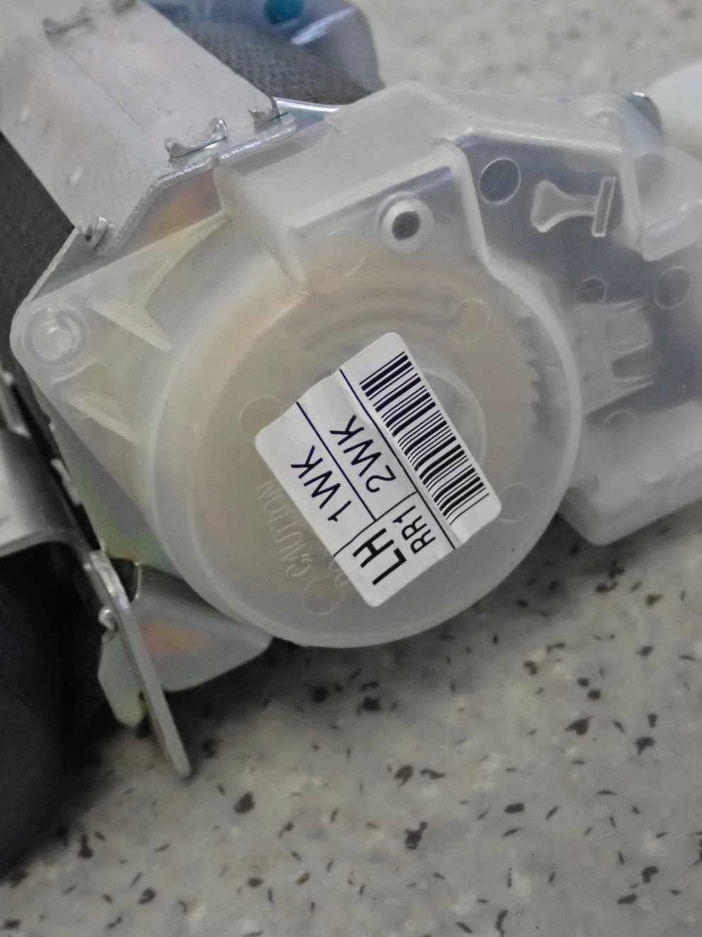 KIA CARENS III 06-12 PAS BEZPIECZEŃSTWA TYLNY LEWY 3/5