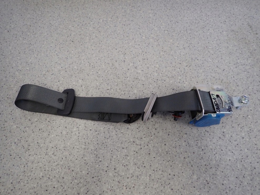 KIA CARENS III 06-12 PAS BEZPIECZEŃSTWA TYLNY LEWY 3 RZĄD 2/5