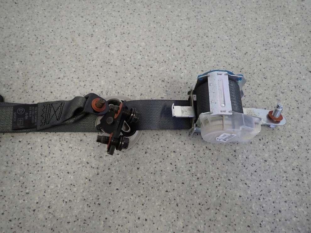 KIA CARENS III 06-12 PAS BEZPIECZEŃSTWA TYLNY LEWY 3 RZĄD 3/5