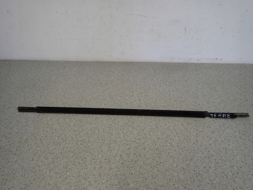 KIA RIO III 5D 11-14 LISTWA ZGARNIAJĄCA DRZWI TYLNA LEWA 4/6