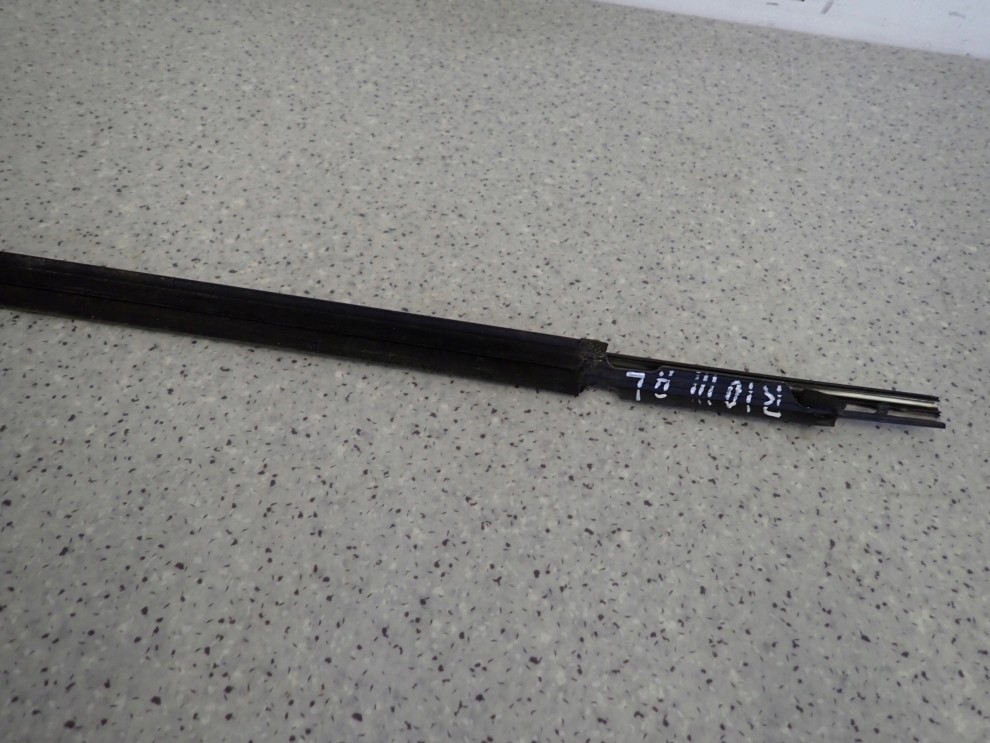 KIA RIO III 5D 11-14 LISTWA ZGARNIAJĄCA DRZWI TYLNA LEWA 6/6