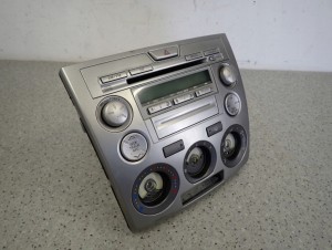 MAZDA2 MAZDA 2 DY 05-07 LIFT RADIO FABRYCZNE 6/10 MINIATURA