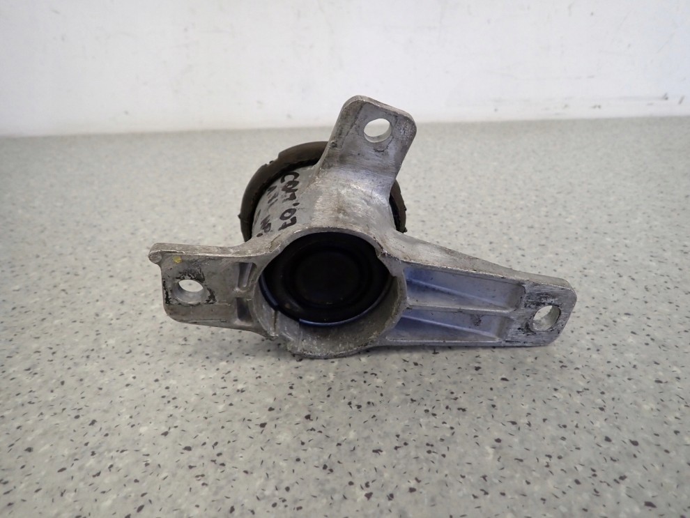 MITSUBISHI COLT 04-12 1.3 BENZYNA PODUSZKA SILNIKA PRAWA OLEJOWA 3/7