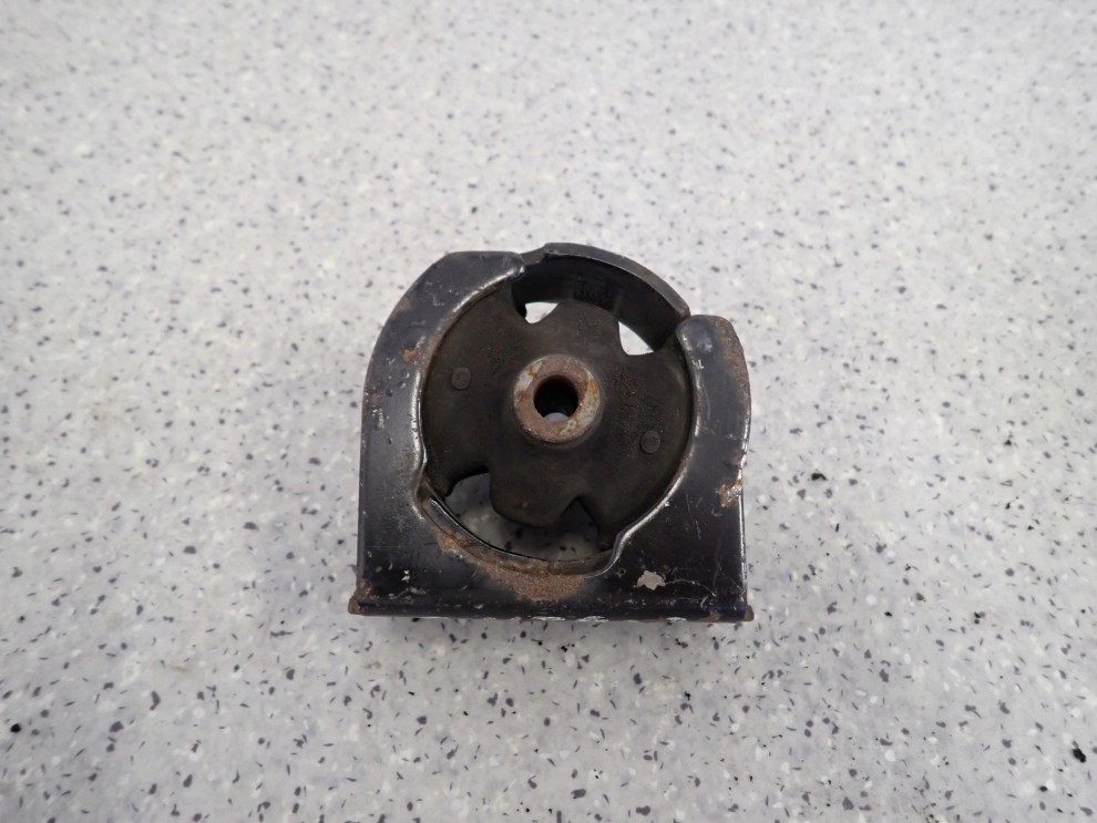 TOYOTA COROLLA VERSO 04-09 1.8i 1Z PODUSZKA SILNIKA PRZEDNIA 1/4