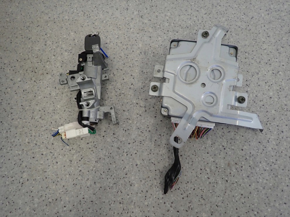 SUZUKI IGNIS 1.3i 00-03 ZESTAW STARTOWY STEROWNIK STACYJKA 5/5