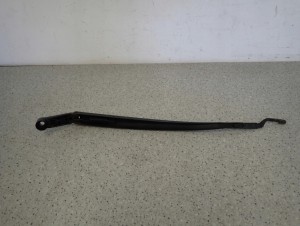 TOYOTA VERSO 09- RAMIE WYCIERACZKI PRZEDNIE PRAWE 2/5 MINIATURA