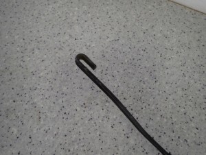 KIA CARENS III 06- RAMIE WYCIERACZKI PRZEDNIE PRAWE 3/5 MINIATURA