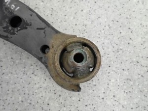 HYUNDAI MATRIX 06- WAHACZ PRZEDNI LEWY 2/5 MINIATURA