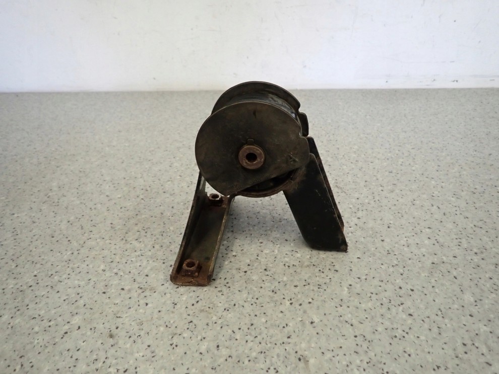 SUZUKI SWIFT IV MK7 1.2i 10- PODUSZKA SILNIKA TYLNA 4/5