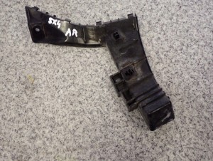 SUZUKI SX4 06-13 ŚLIZG ZDERZAKA TYLNY PRAWY 3/7 MINIATURA