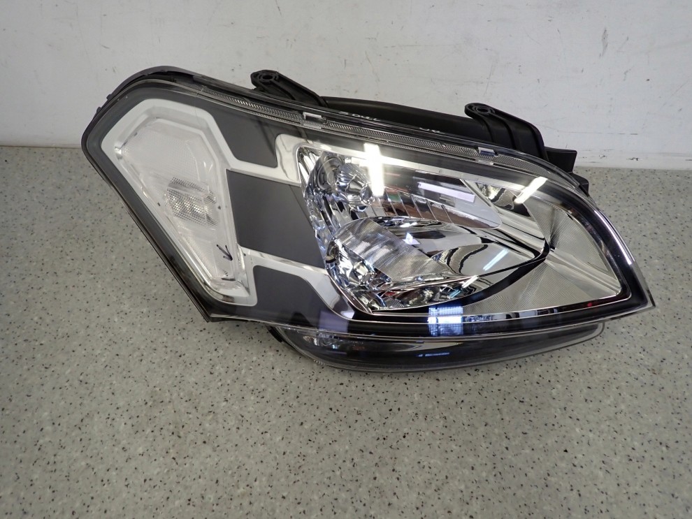 KIA SOUL I 09-11 REFLEKTOR PRZEDNI PRAWY LAMPA PRZEDNIA PRAWA EUROPA 2/11