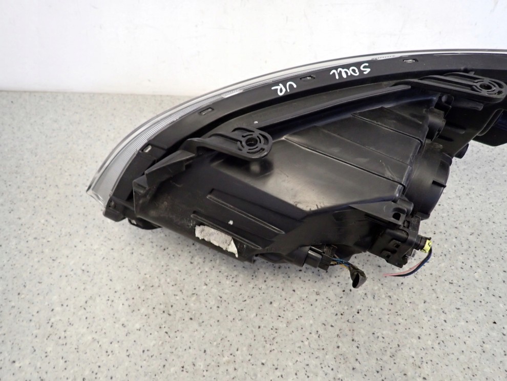 KIA SOUL I 09-11 REFLEKTOR PRZEDNI PRAWY LAMPA PRZEDNIA PRAWA EUROPA 10/11