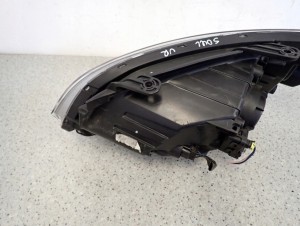 KIA SOUL I 09-11 REFLEKTOR PRZEDNI PRAWY LAMPA PRZEDNIA PRAWA EUROPA 10/11 MINIATURA