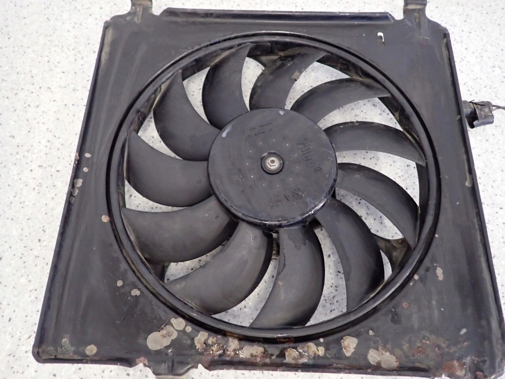 SUZUKI IGNIS 03-08 1.3 WENTYLATOR CHŁODNICY WODY 1/7