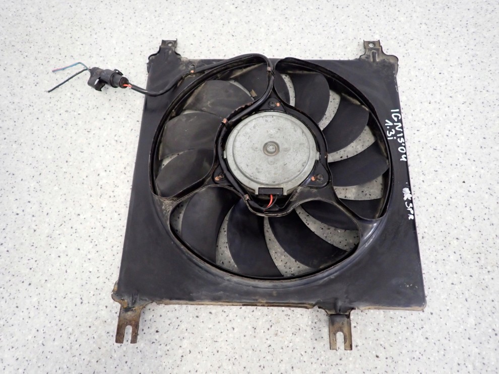 SUZUKI IGNIS 03-08 1.3 WENTYLATOR CHŁODNICY WODY 4/7