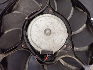 SUZUKI IGNIS 03-08 1.3 WENTYLATOR CHŁODNICY WODY 7/7 MINIATURA