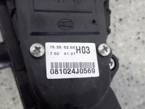 HYUNDAI i30 1.6 CRDI 07-12 PEDAŁ GAZU POTENCJOMETR 4/6 MINIATURA