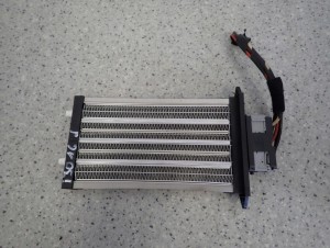 HYUNDAI I30 1.6 CRDI 07-12 NAGRZEWNICA ELEKTRYCZNA 3/3 MINIATURA