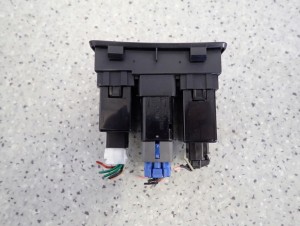 HYUNDAI i30 07-12 PRZEŁĄCZNIK PANEL ESP OFF REGULACJI ŚWIATEŁ 4/4 MINIATURA