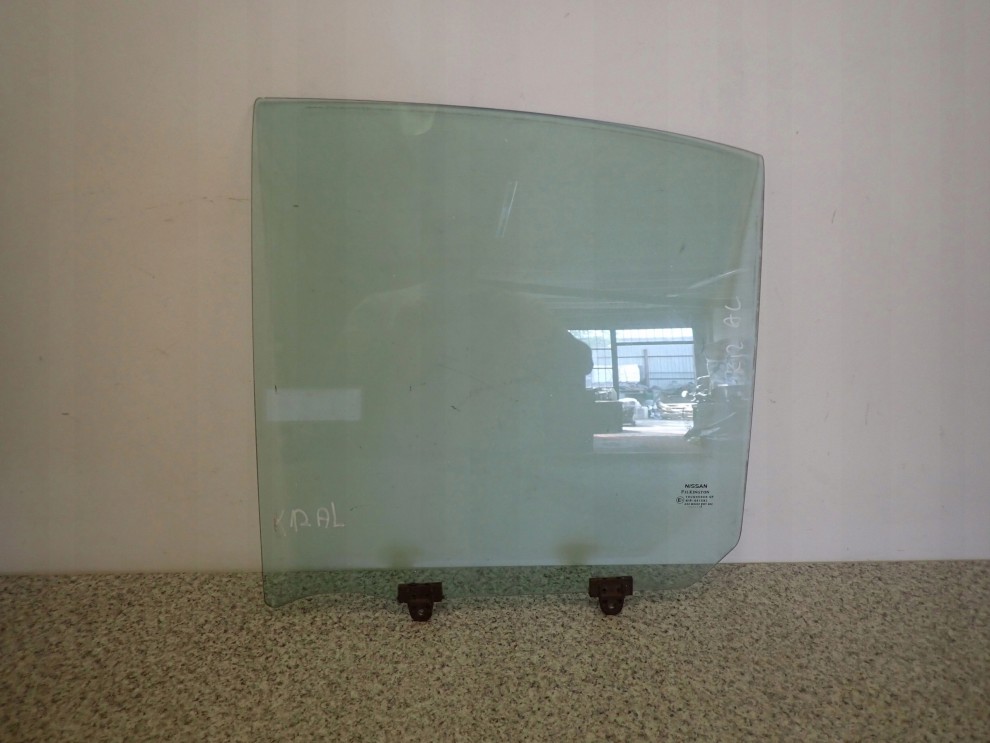NISSAN MICRA K12 03-10 SZYBA DRZWI TYLNA LEWA 1/3