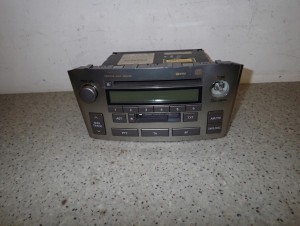 TOYOTA AVENSIS T25 03-05 RADIO FABRYCZNE 5/9 MINIATURA