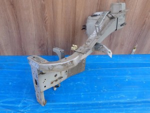 KIA VENGA 09- PODŁUŻNICA PRZEDNIA LEWA QU