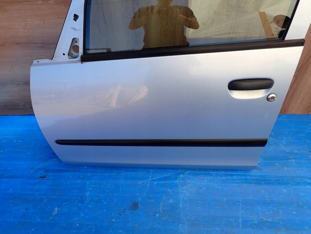 MITSUBISHI COLT 5d 04-09 DRZWI PRZEDNIE LEWE T42 3/11