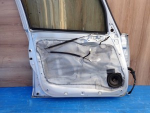 MITSUBISHI COLT 5d 04-09 DRZWI PRZEDNIE LEWE T42 11/11 MINIATURA