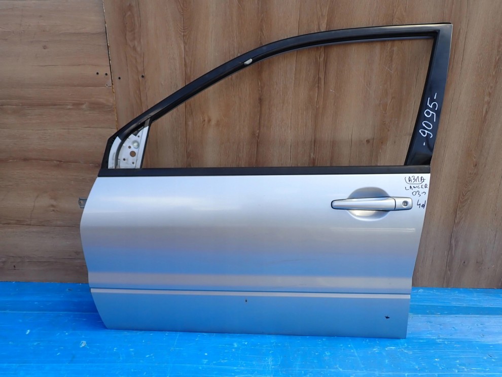 MITSUBISHI LANCER SEDAN 03-08 DRZWI PRZEDNIE LEWE A31A 1/10